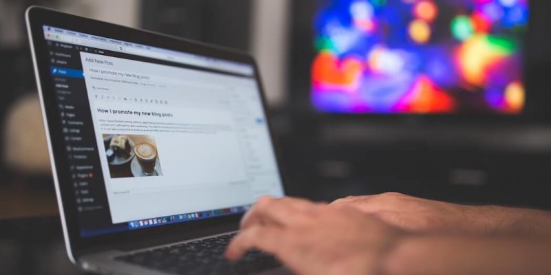 How to Start a Blog (For Total Beginners)
