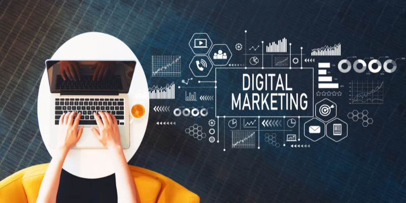 Top Tips to Master Your Holiday eCommerce Marketing Strategy