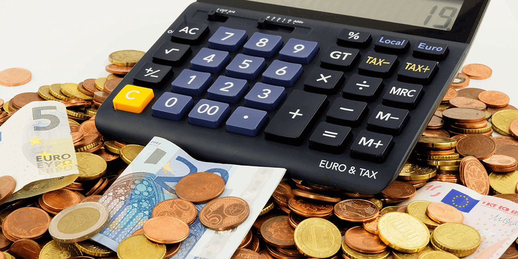 Should You Create an Affiliate Marketing Website?